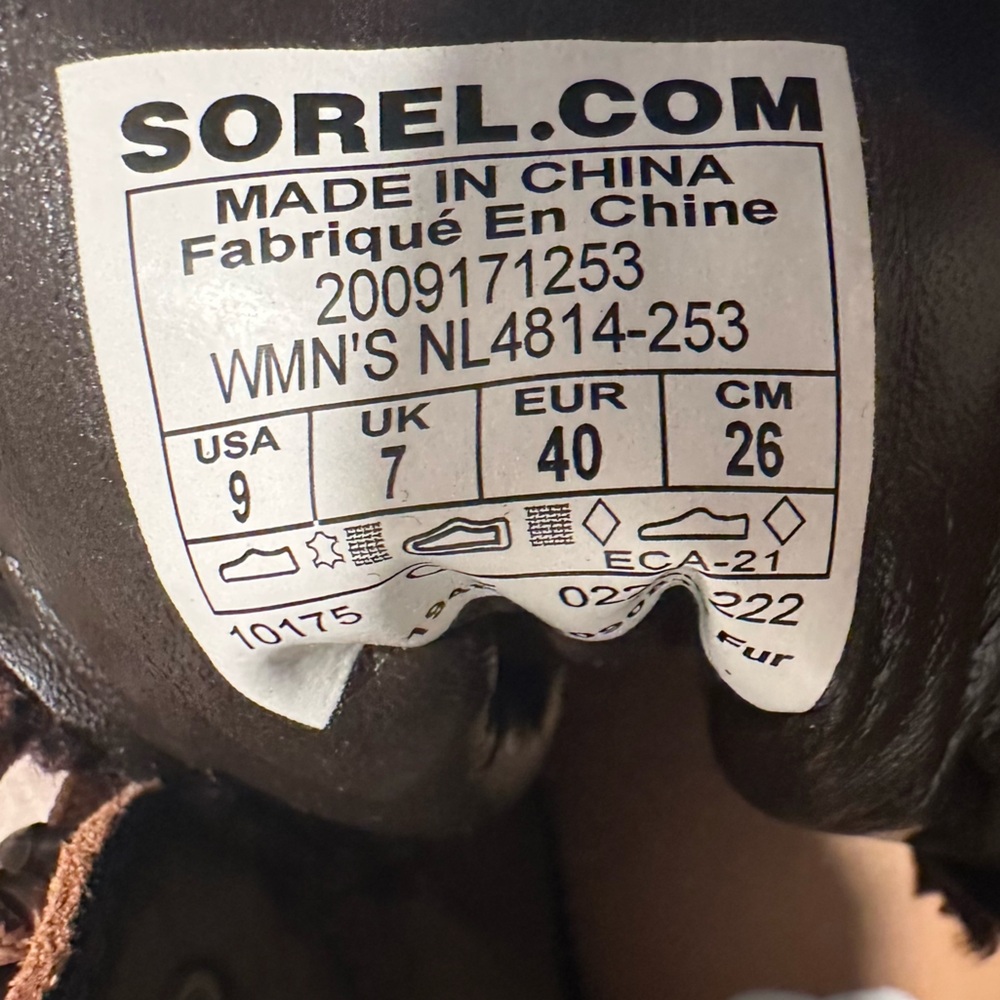 Sorel Brex Heel Cozy Lace Waterproof Leather Women's Booties Tan/Black US 9 NWT - Picture 3 of 15